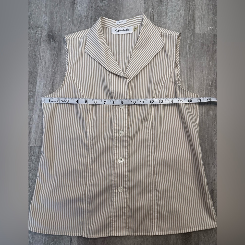Calvin Klein Sleeveless Button Down 100% cotton Shirt Size 4 Non Iron - Picture 3 of 5